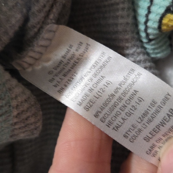 DISNEY WINNIE THE POOH 2PC PAJAMA SET - Picture 3 of 7